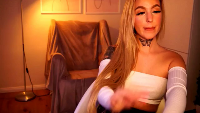 BlondieSweeet