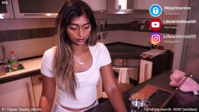 Missrinaroxx