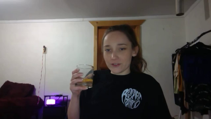 hornyhippiexx