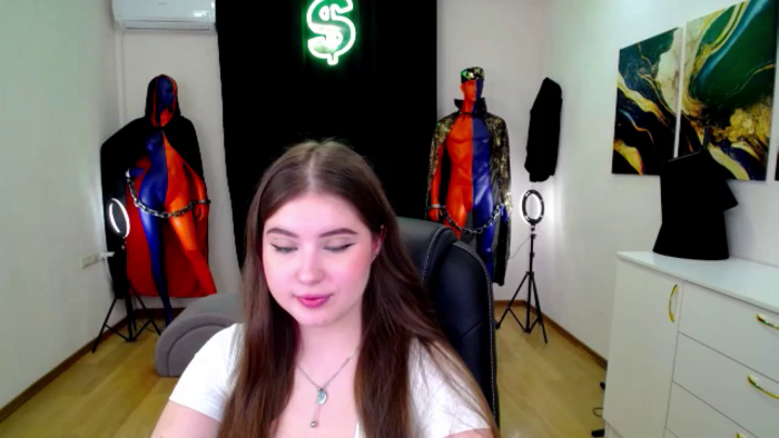AdmireMyEyes