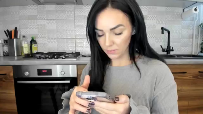 MissNelly_