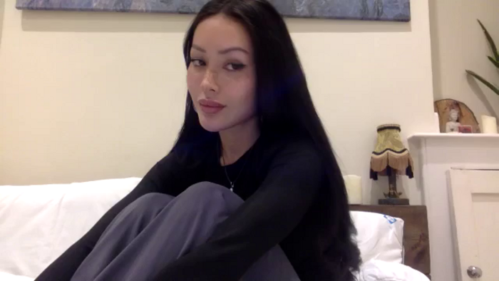 Miss_emiko