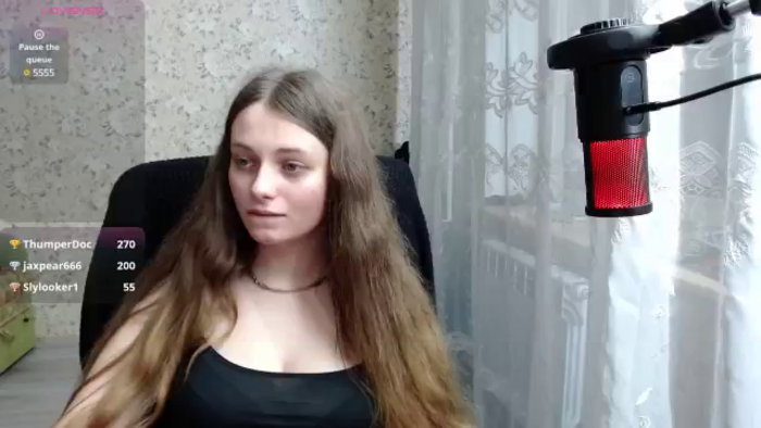 Nana_Hot