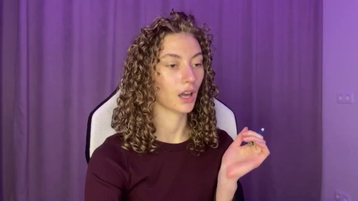 Lady_Curls