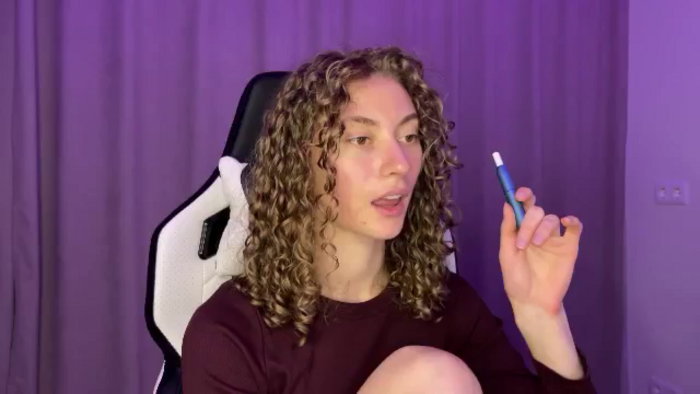 Lady_Curls