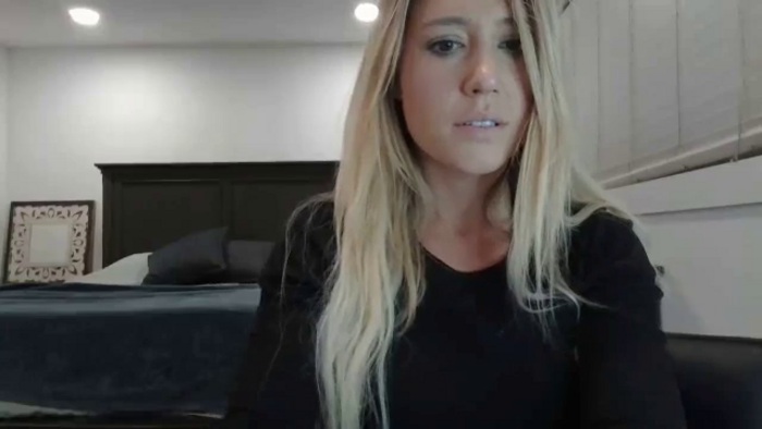 blond_milf