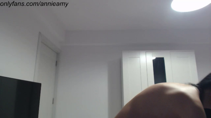 Annie_Amy