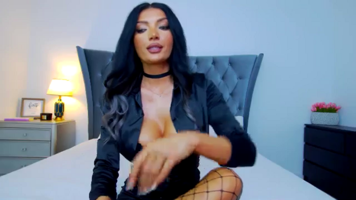 Karina_Smith