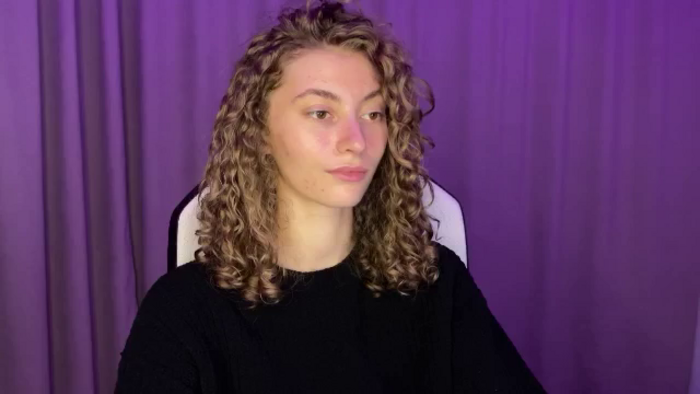 Lady_Curls
