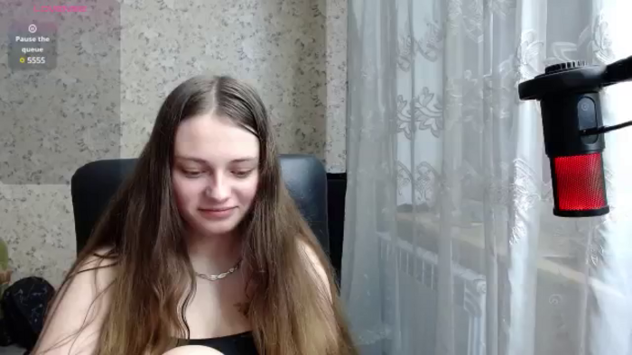 Nana_Hot