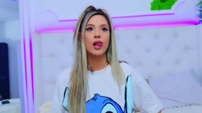 AriannaSins