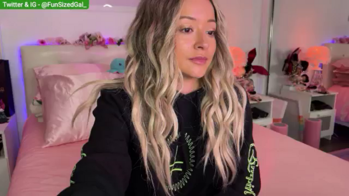 FunSizedGal