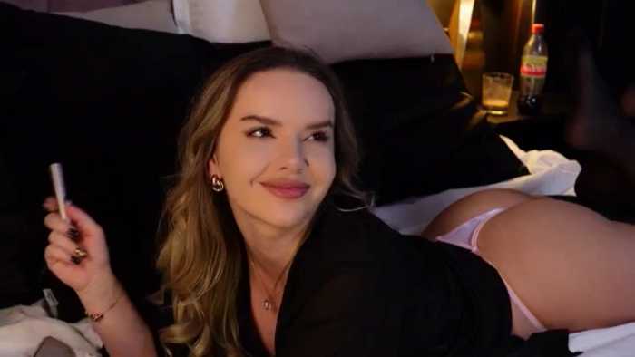 Kat_Jolie