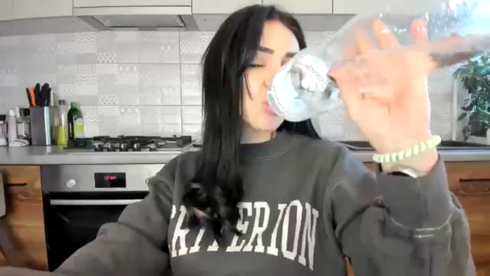 MissNelly_