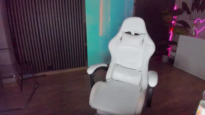 SeraVonDee