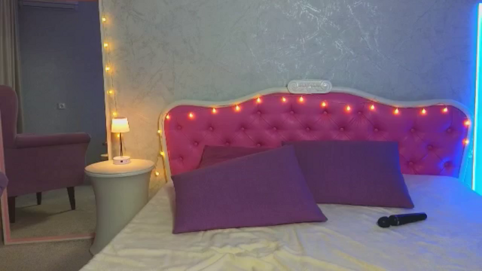 ArianaPetite