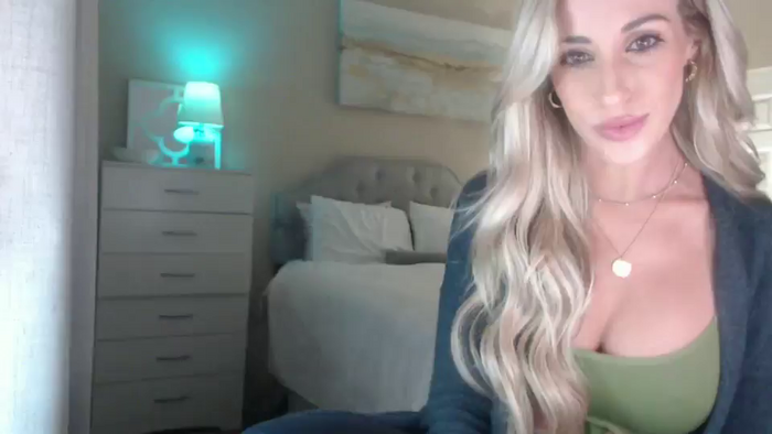 Queen_bambii