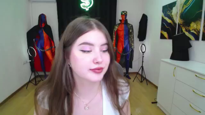 AdmireMyEyes