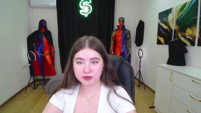AdmireMyEyes