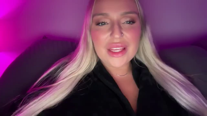 KissMyTitsPls