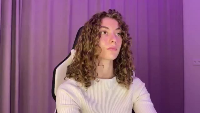 Lady_Curls