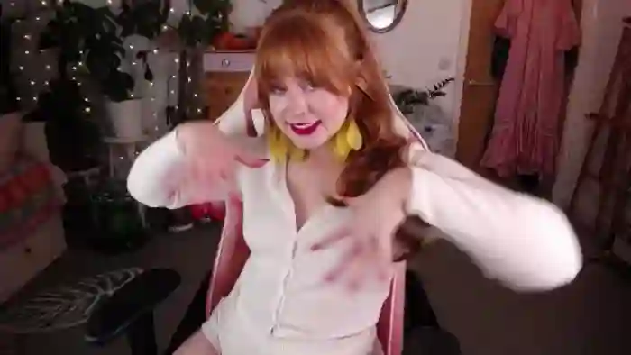 2024/11/28/mfc-lunaroux-20-51-23