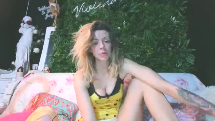 Vivienne__Fox