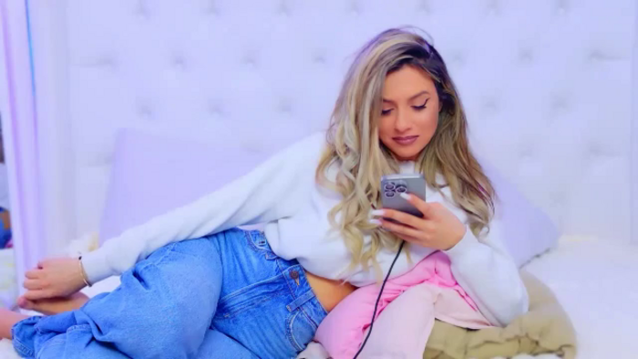 AriannaSins