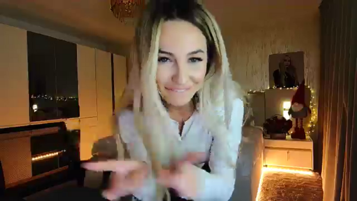 BlondeIsBack