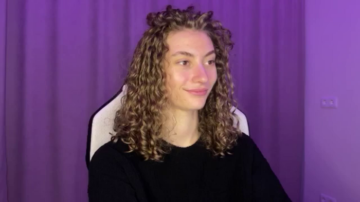 Lady_Curls