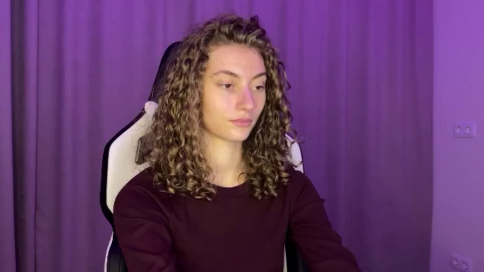 Lady_Curls