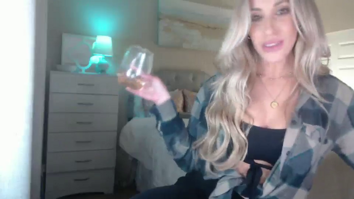Queen_bambii