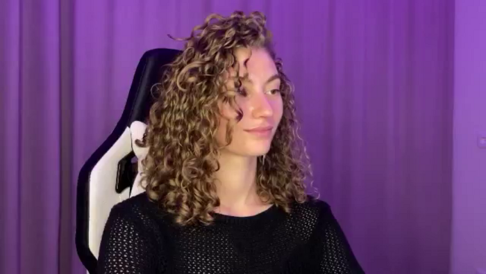 Lady_Curls