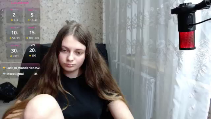 Nana_Hot