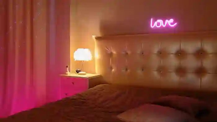 2024/12/04/mfc-briana_coxx-05-06-53