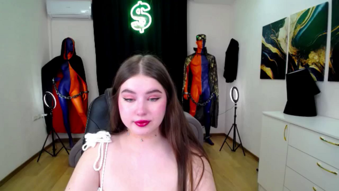 AdmireMyEyes