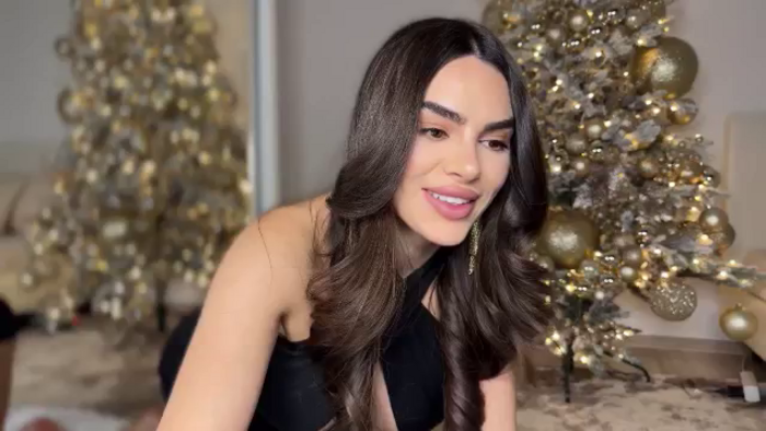 BustyMiaaa