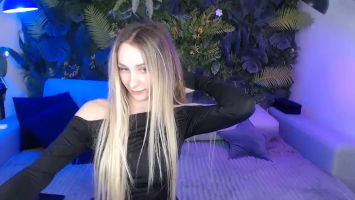 Horny_Blond