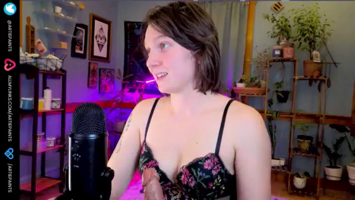 ArtiePaints