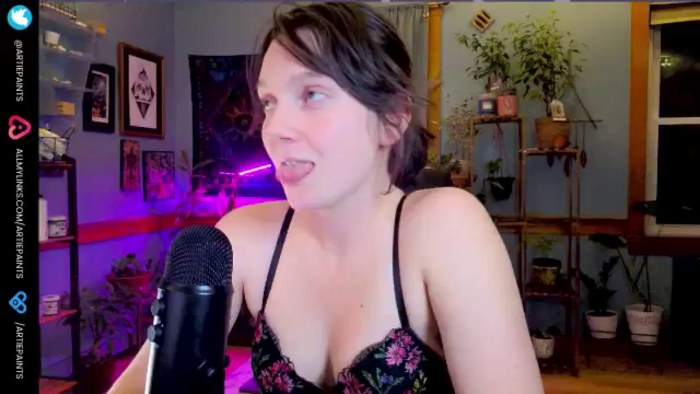 ArtiePaints