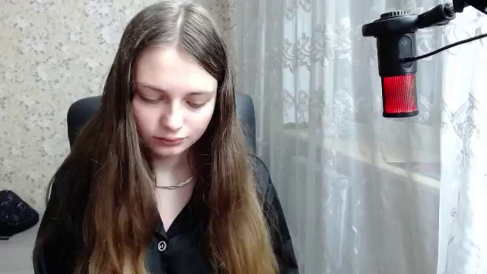 Nana_Hot