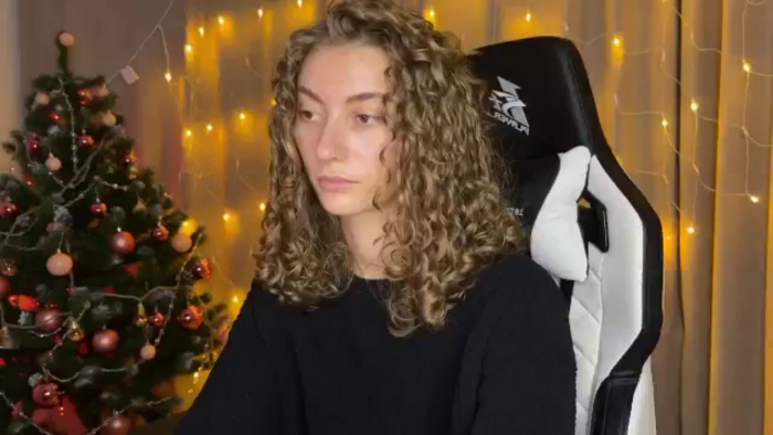 Lady_Curls