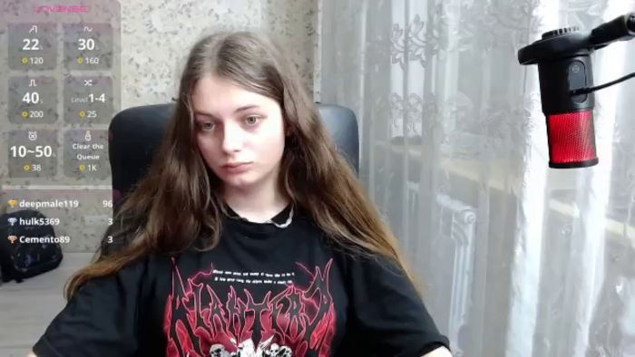 Nana_Hot