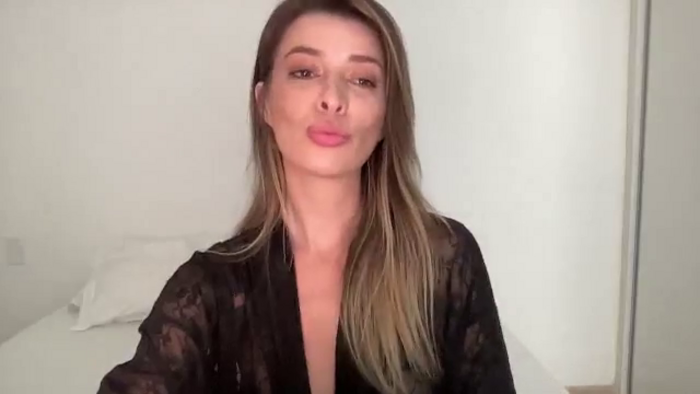 Jade_violeta