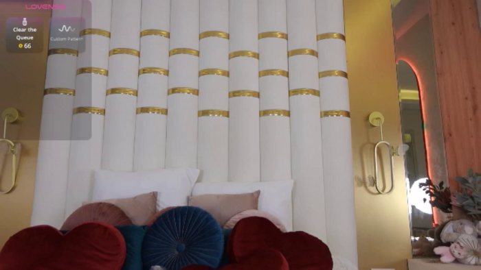 Lexy_Angell