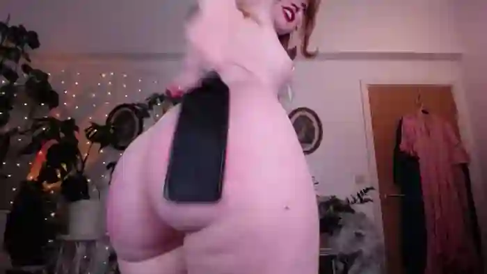 2024/12/11/mfc-lunaroux-23-14-20