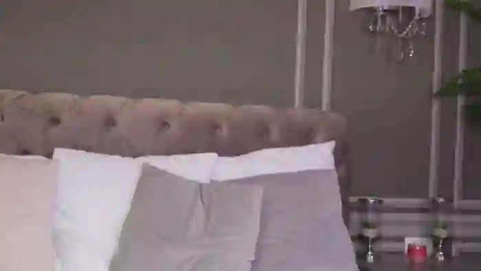 2024/12/12/mfc-anniestylesx-10-02-13