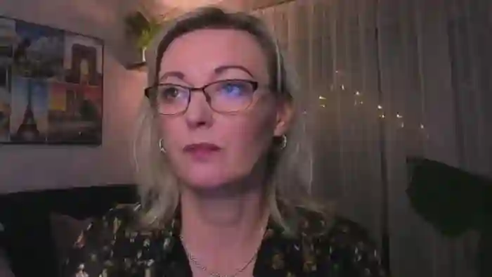 2024/12/12/mfc-starvanessa1-17-37-44