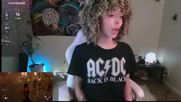 2024/12/12/mfc-kylierose-23-47-27
