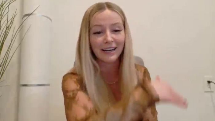 SensualSarah1
